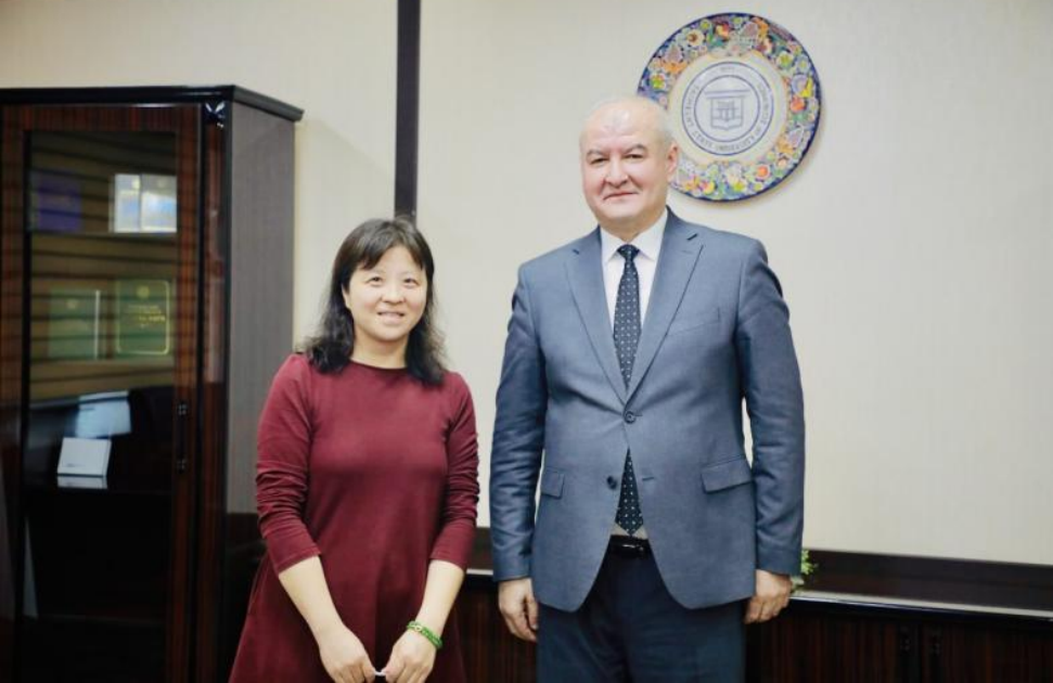 永利集团新闻公司纪莉教授一行赴乌兹别克斯坦和哈萨克斯坦开展教育访问